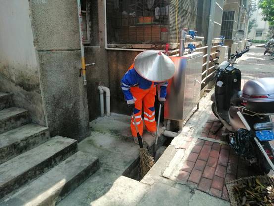 ee681142f41cc75807f8a220e5d433c