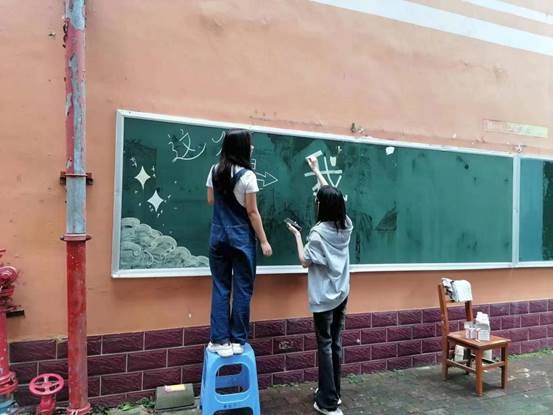 说明: f8d10a939e9d293c1d9183720e01644