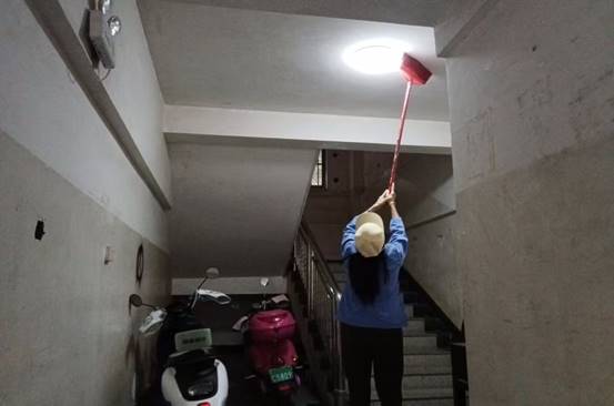 0d2c53563cefcf0e5782202b8dae7ec