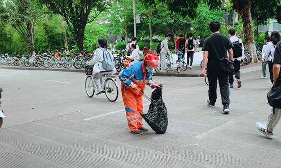 780ac37f1d6ed259d10055102a7bb7fb_