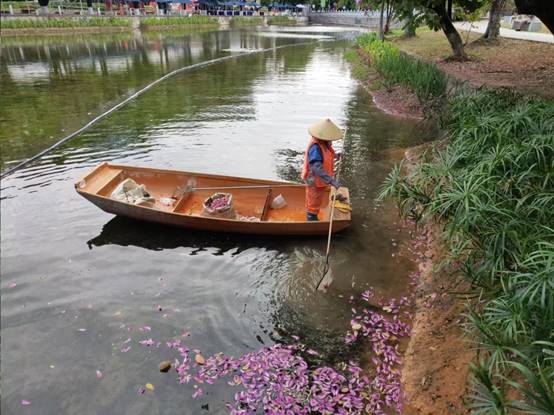 8a560055eb98d5f6763dfac3aa1e33f