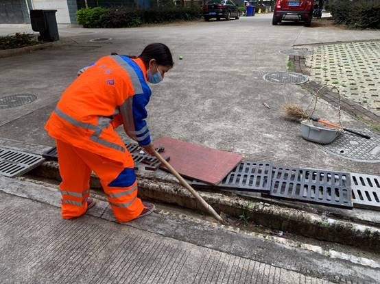 0b0163f273f28336a27f09927eaf5a2