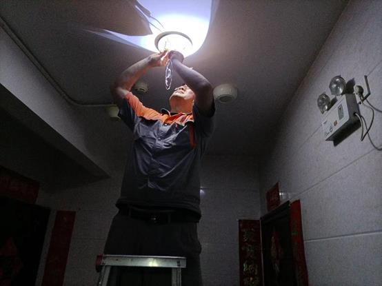 9bb8da7f6d90500df87a8c6affdb2a2