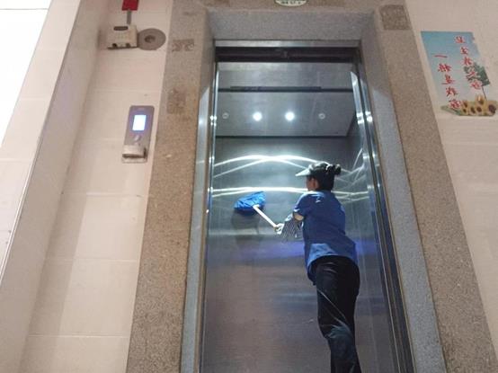 d8376ae9f4d935c9e6efc012ac26eeb