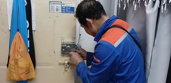 说明: 0758af4059eb38ac7e0b8fc9f1a1fa7 说明: 0758af4059eb38ac7e0b8fc9f1a1fa7