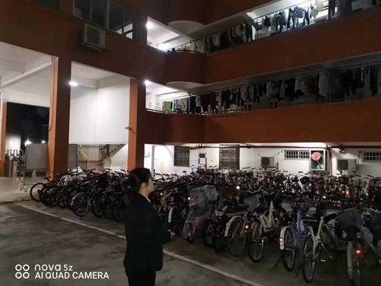 说明: b9a414702090e95e160312d517c3b63