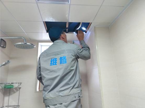 398af7182040da9d43718c672dd7607