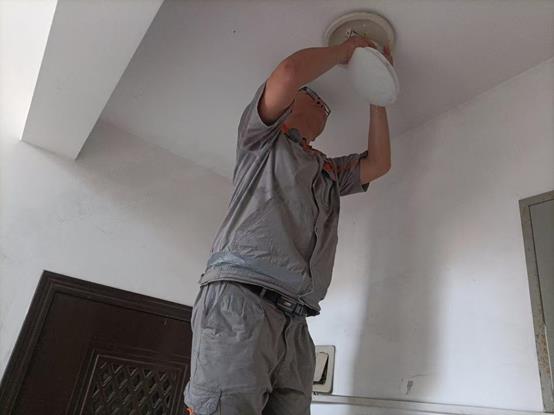 bb047589597e42fb79c0c06db9bff4e