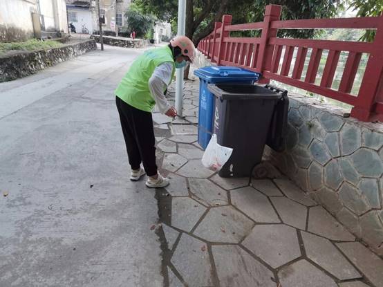 42f81a65134b0285175104b82de9f75