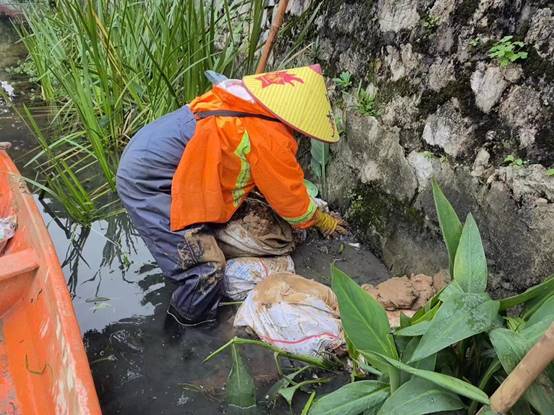 e2332059924cca110731f7fd181435c