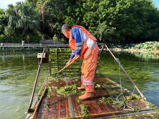 f90483c65ceff030c01c20319b7cd23