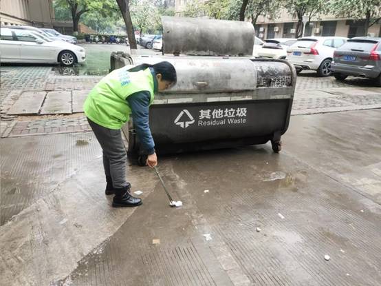 c885443a61480715425618fe1fde0ef