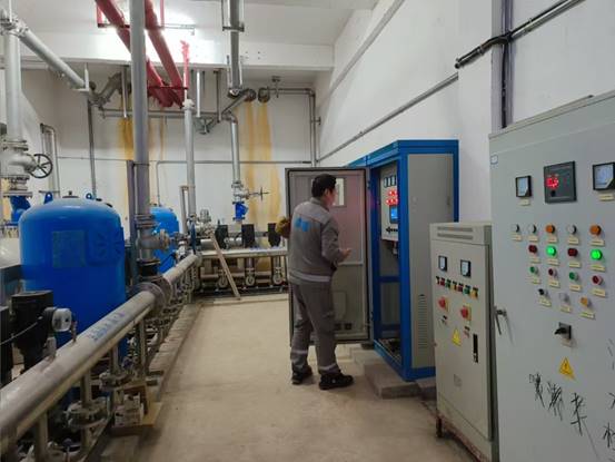 5f8352eacb2aa809dacbe60c18b9401