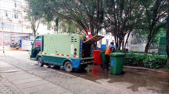 134caae2feab41c682561c9aab183a1