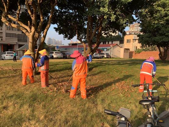 79102c7d9d582fe1be1ff3fdabdb27a