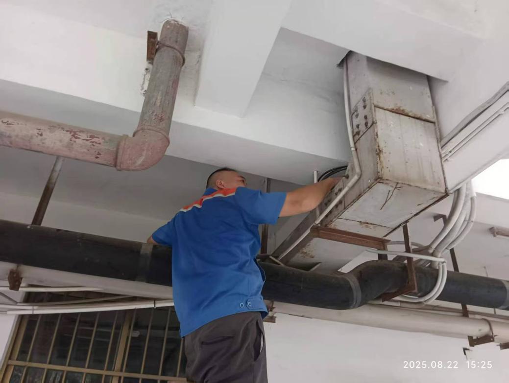 6d83820b1840dae3cbc980db6898da52