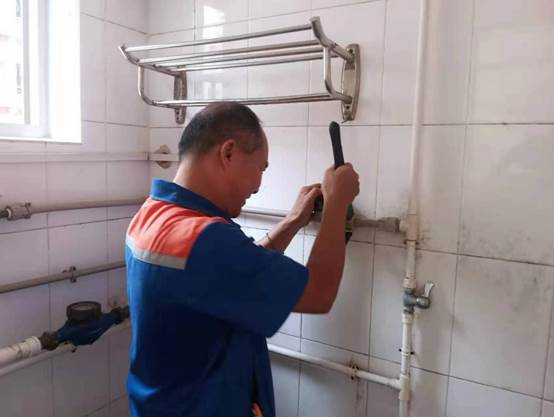 说明: 0c0307570198e1f2702cb1d673229e0