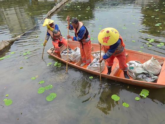 2ac6a4f9ecc649f08f20bffb2b350cb