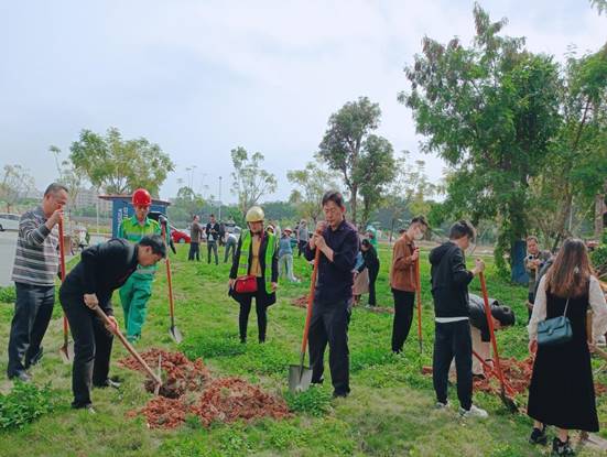 09c4e0aefe834af5cf2c28bef843a37