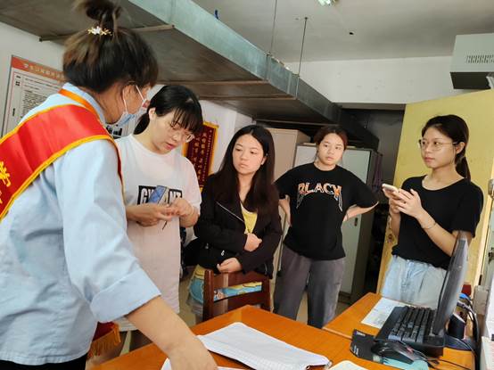 说明: C:\Users\Administrator\AppData\Local\Temp\WeChat Files\428bf01453eb19f048cd5f39f2a3c8d.jpg