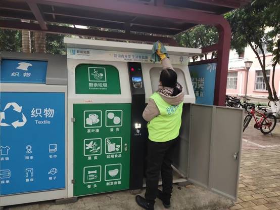 592910cfd17a64d030c1e2ead8760cb