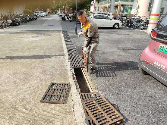 3d4b6e4f58ec55e81459a8450286639