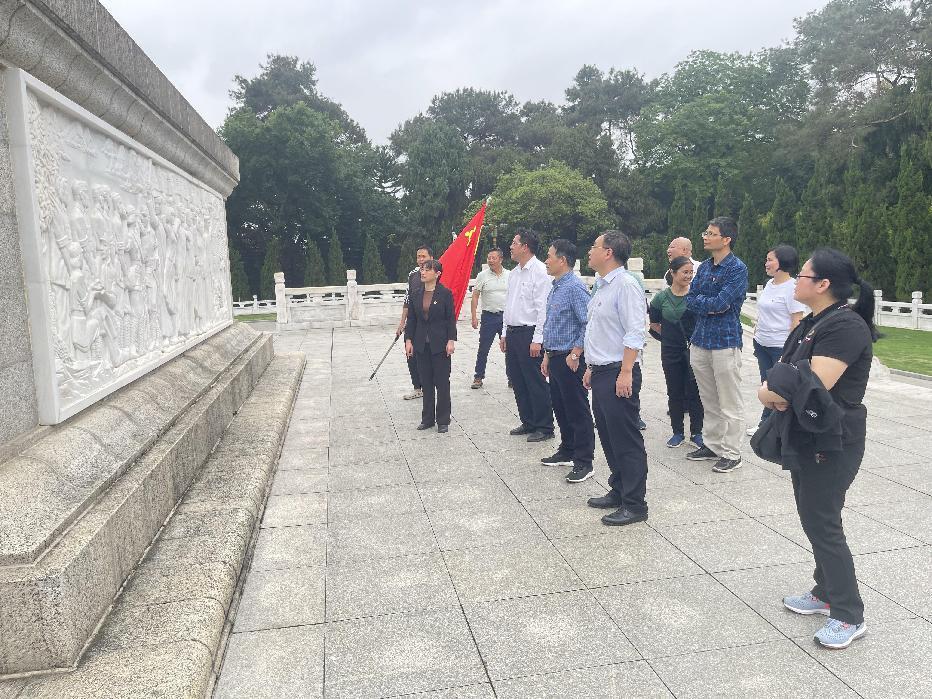 AB9F261DC71DCC4367F1D2ECBF47AE93 AB9F261DC71DCC4367F1D2ECBF47AE93