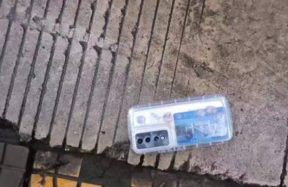 7c1f21eb035f6705a6095825282386b