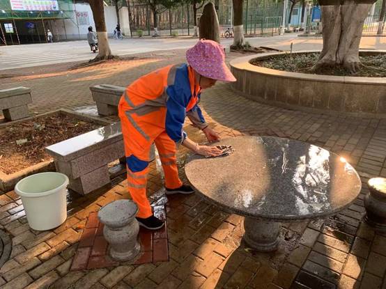 563f0aad62844827087c357557f57d5