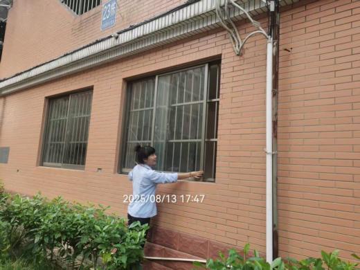 23595a09e1d26ddd466ff7cc05d45abc