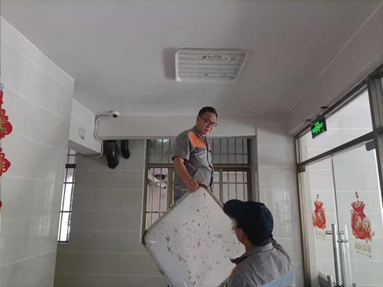 ad49a7f29507a4e38bb0564cd385d72