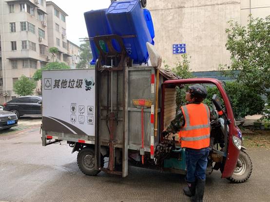 87d26079bd6e9054c36f373acc0e164