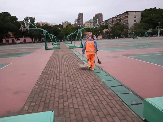 122589c7a09fd72573c7af598464fda