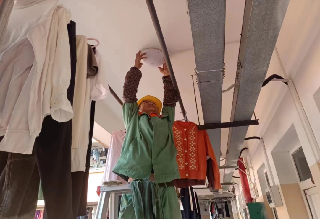 372f07ae415f7220ee3b549db31cbfc